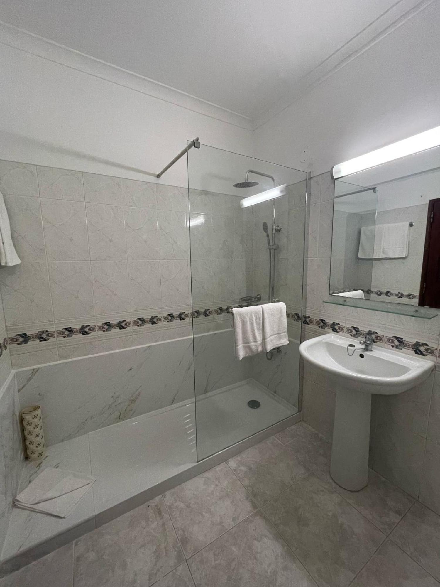 Apartamento T1 Todo Equipado Albufeira Bagian luar foto